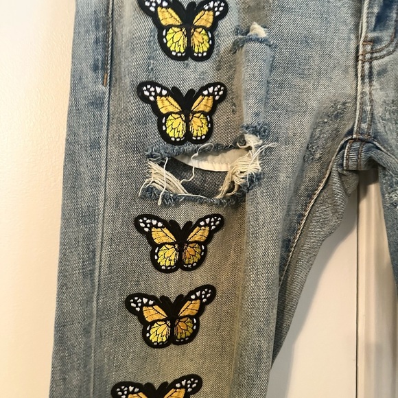 EUC skinny jeans - Picture 2 of 6